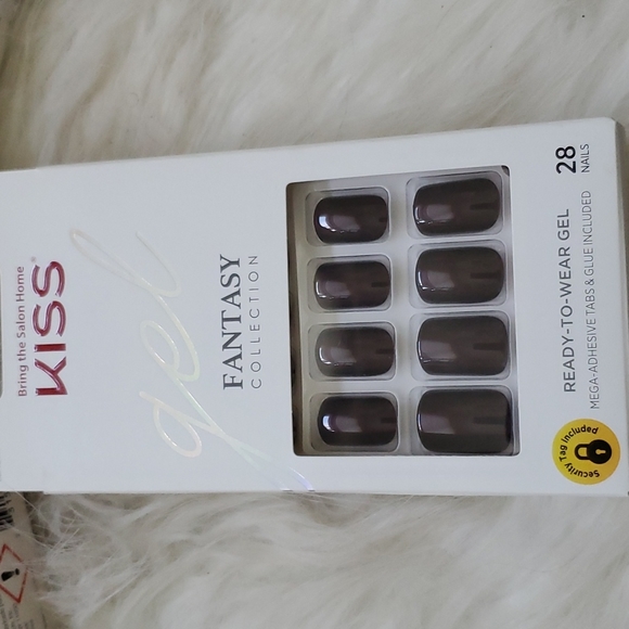 BUNDLE: Gel Stick on Nails - Picture 6 of 6